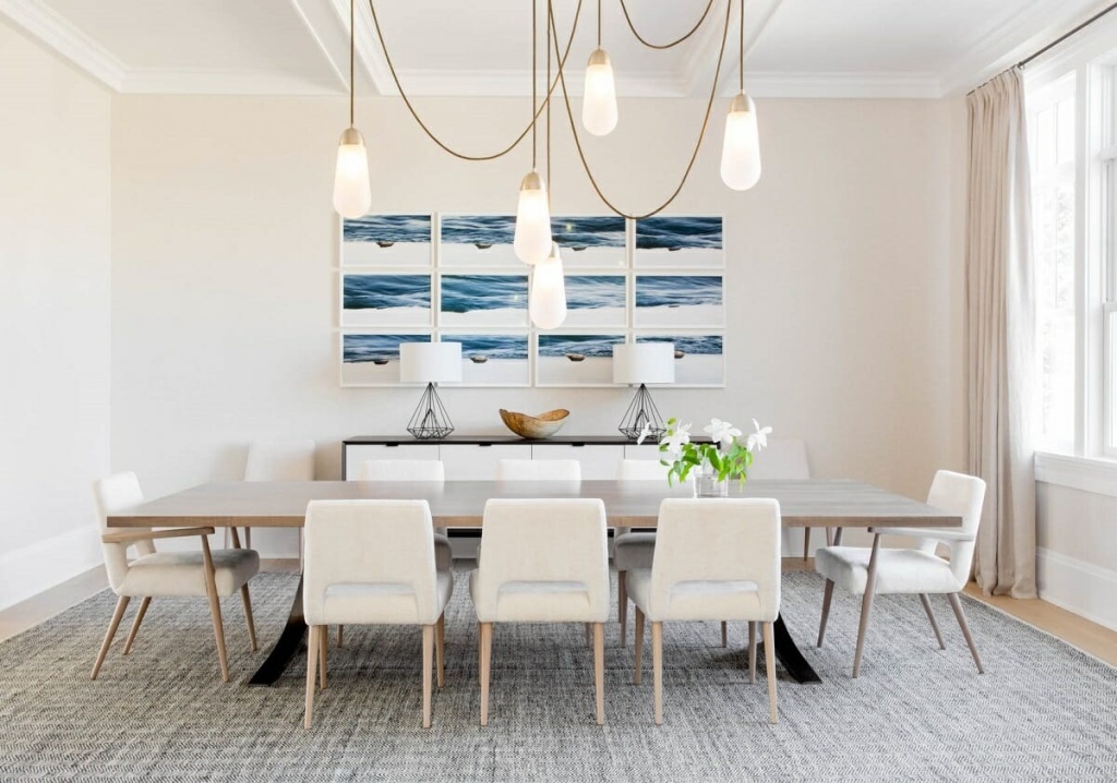 dining room decorated in Hamptons style